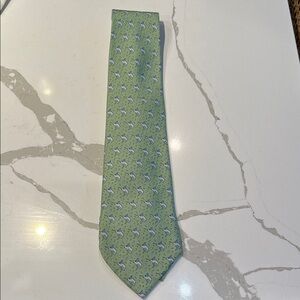 Vineyard Vines Green Silk Tie with Geometric Pattern